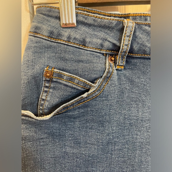 bundle of 1 black and 1 blue dex denim shorts - Picture 11 of 16